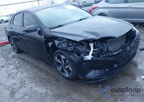 2023 Hyundai Elantra Sel z USA, uszkodzony, nr VIN KMHLS4AG2PU593742